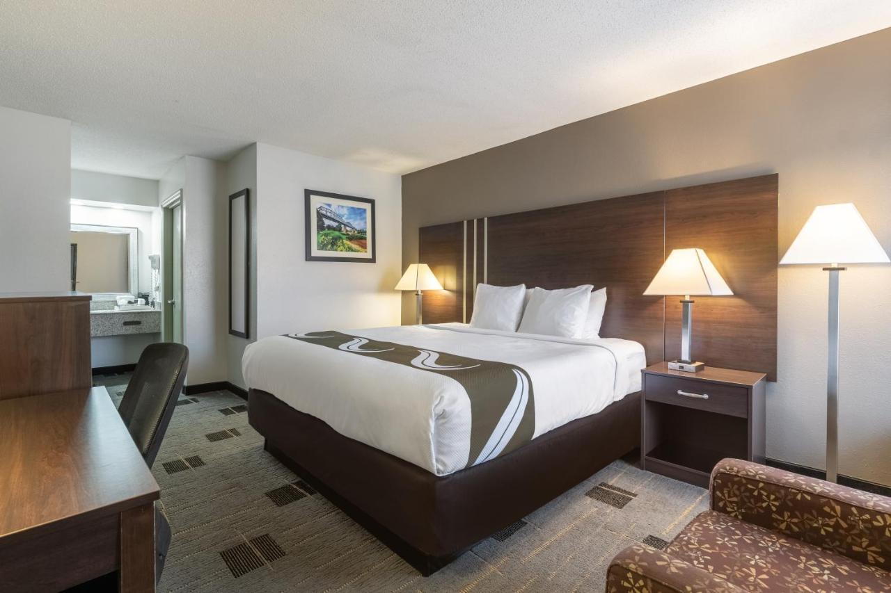 Quality Inn Cleveland Zewnętrze zdjęcie